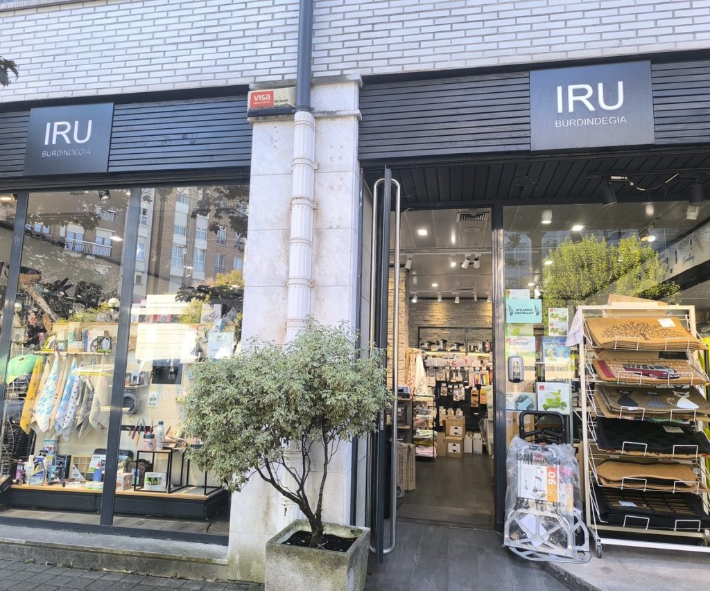 FERRETERÍA IRU