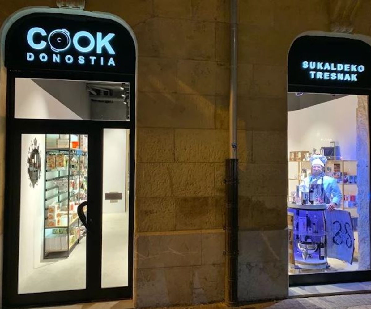 COOK DONOSTIA
