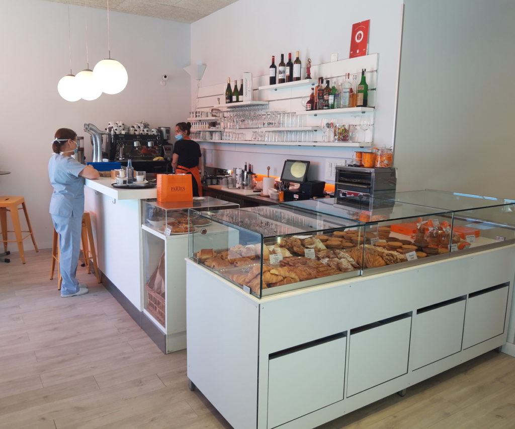 PASTELERÍA LE PARIES