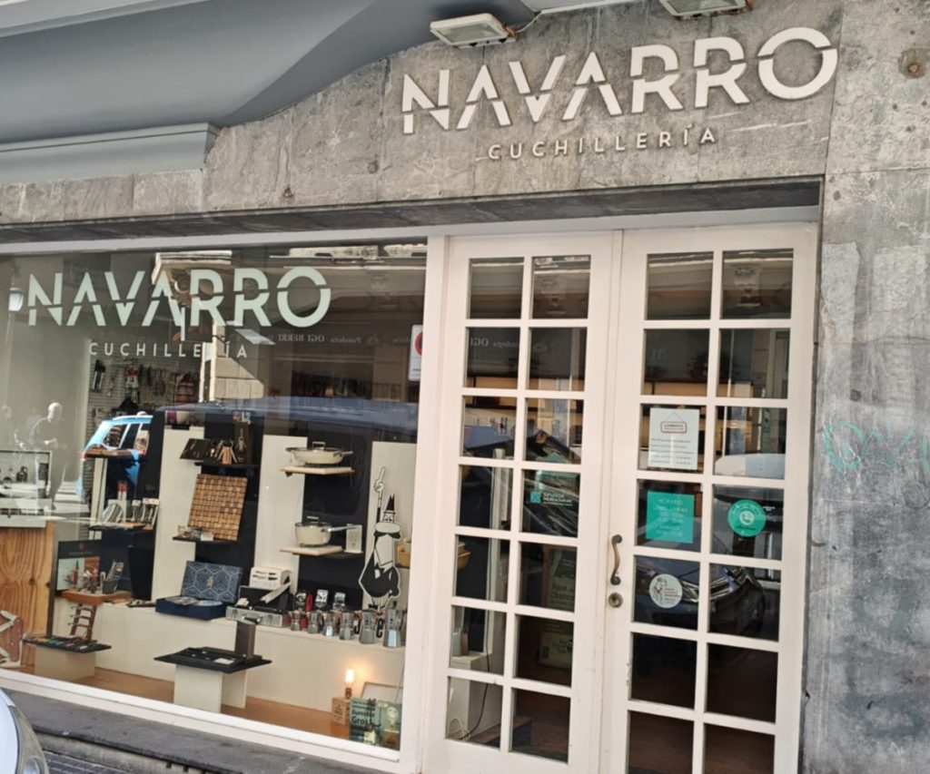 CUCHILLERÍA NAVARRO GROS