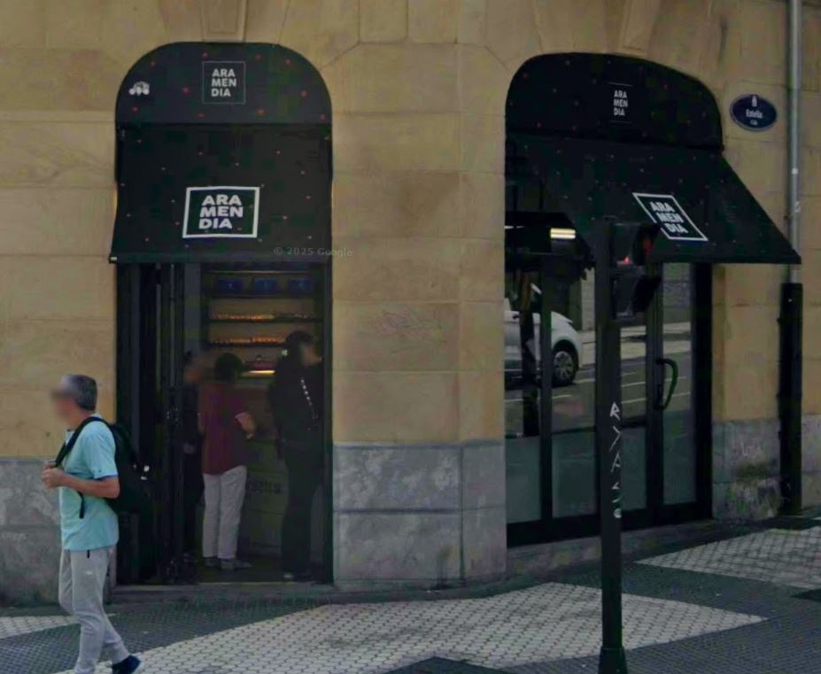 CASA ARAMENDIA