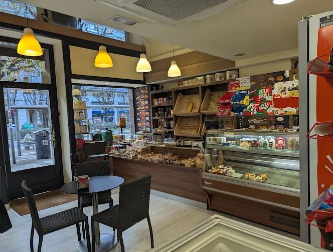 PASTELERÍA CRISTINA