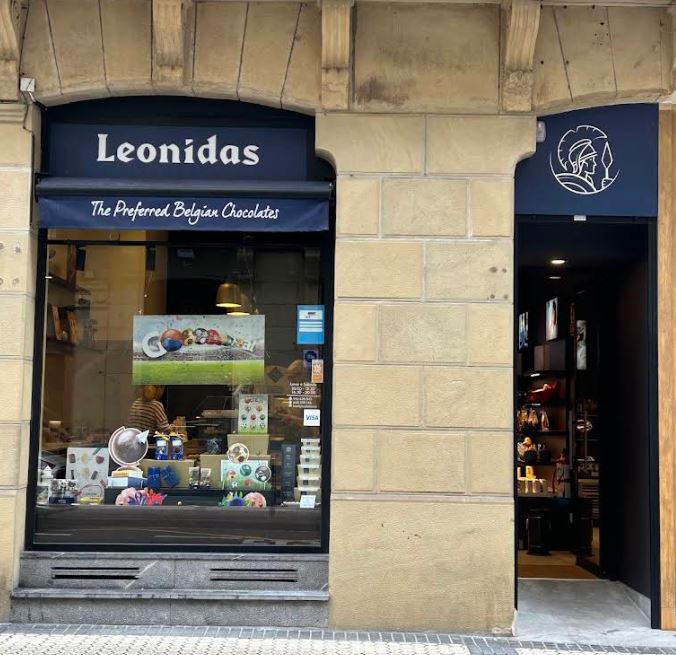 BOMBONERÍA LEÓNIDAS